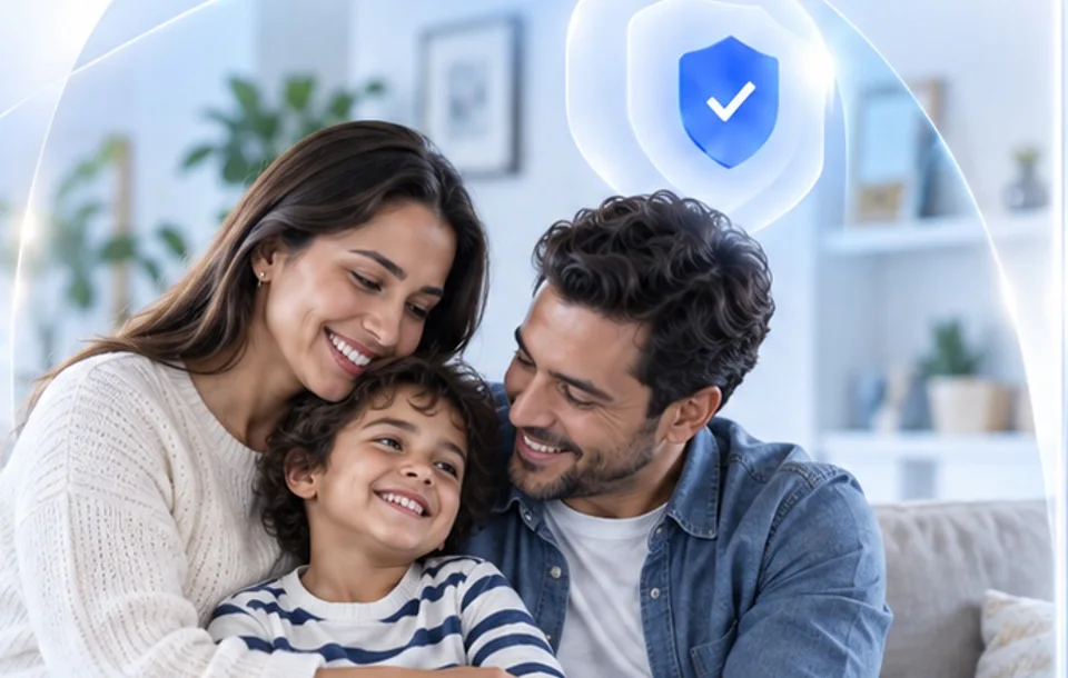 Familia compartiendo un momento en casa